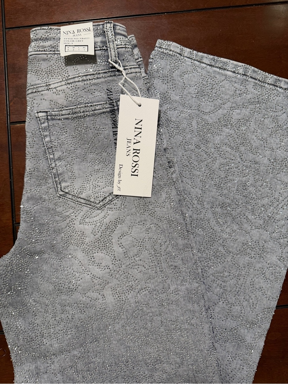 Nina Rossi Jeans Women’s Small Gray Denim Pants Floral Rhinestones Bedazzled NEW